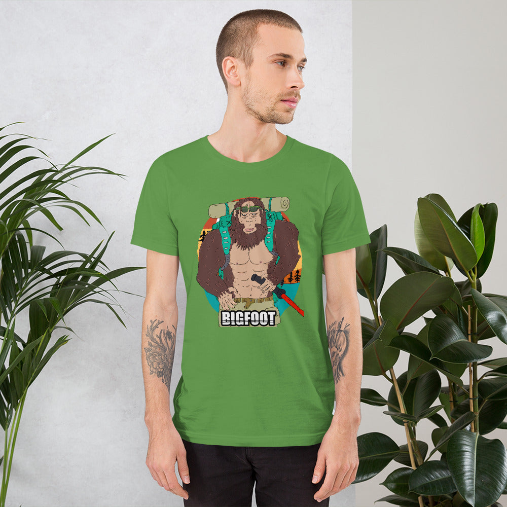 Short-Sleeve Unisex T-Shirt bigfoot Mountain climber - ragnacold Leaf / S