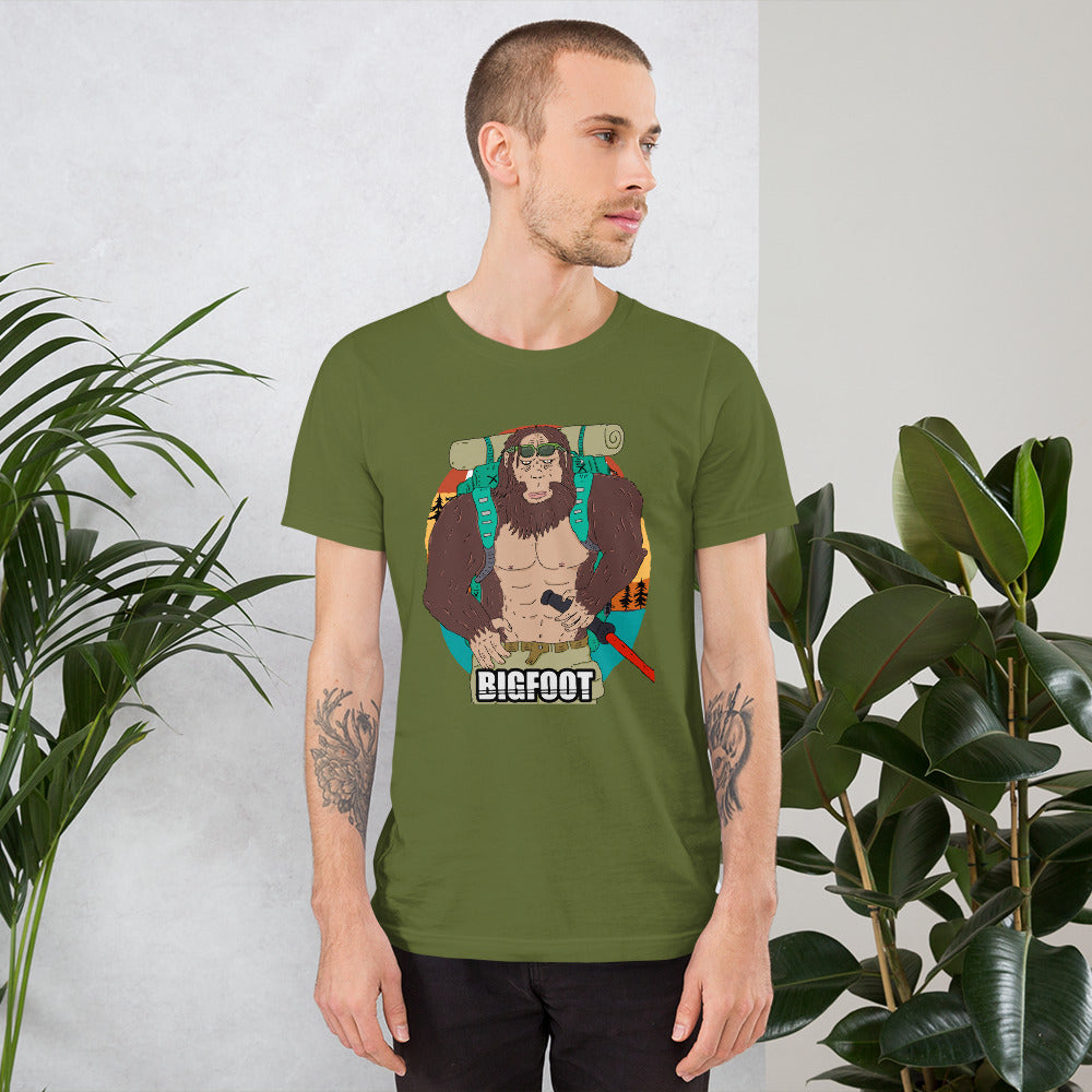 Short-Sleeve Unisex T-Shirt bigfoot Mountain climber - ragnacold Olive / S